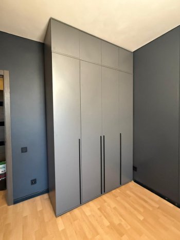 Шкаф 1600 мм 4-х створчатый Норд с антресолью графит (Миф) в Нижнем Тагиле - nizhnij-tagil.mebel-e96.ru