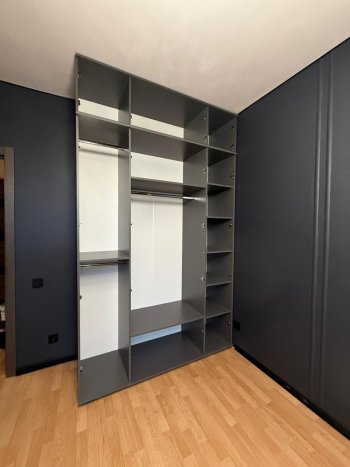 Шкаф 1600 мм 4-х створчатый Норд с антресолью графит (Миф) в Нижнем Тагиле - nizhnij-tagil.mebel-e96.ru