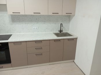 Кухонный гарнитур высокий Латте 3000 мм, Стол. 38 мм в Нижнем Тагиле - nizhnij-tagil.mebel-e96.ru